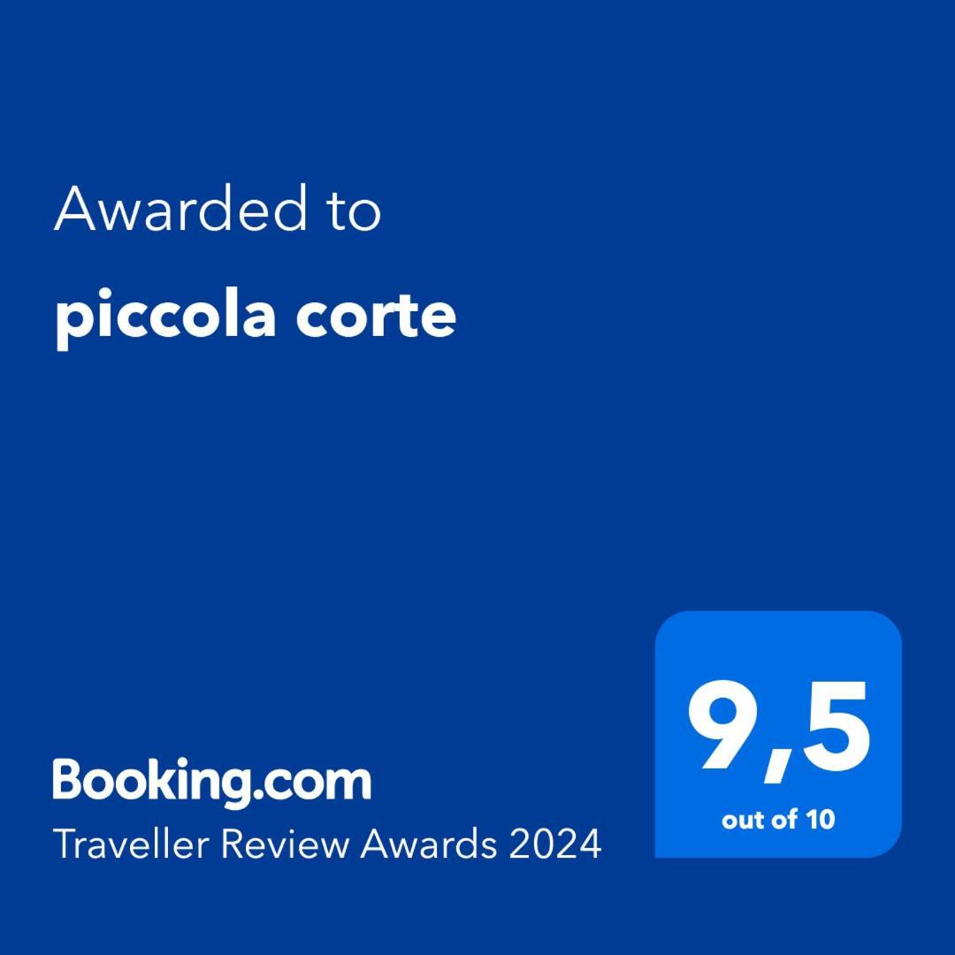 piccola corte Venezia Esterno foto